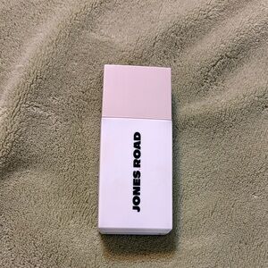 Jones Road light Bronzer gel. Like new